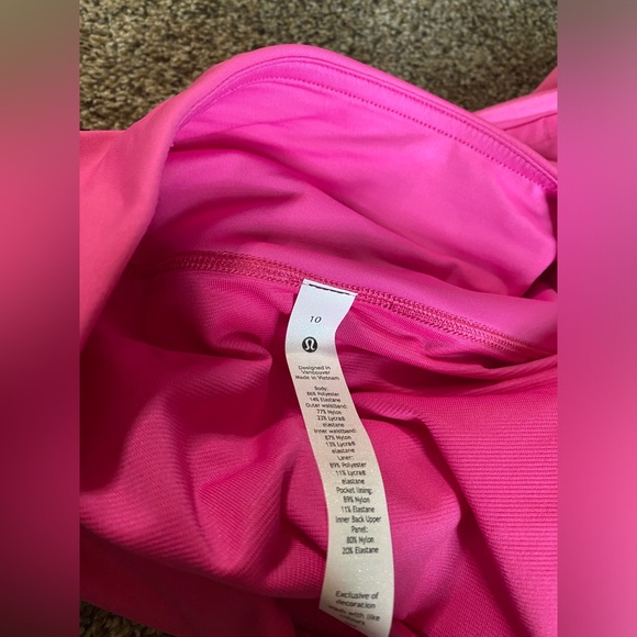 Lululemon NWT size 10 Speed Up HR Short 2.5” *Lined - Picture 6 of 6